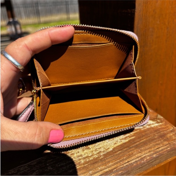 Coach Cream and Pink Floral Wallet NWOT - Picture 9 of 12